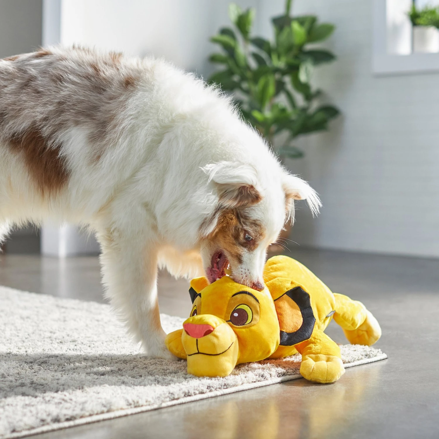 Disney Simba Jumbo Plush Squeaky Dog Toy 3 Disney Simba Jumbo Plush Squeaky Dog Toy - Image 3