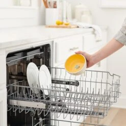 Disney Winnie The Pooh No-Skid Ceramic Cat Bowl -Disney 280658 PT6. AC SS1800 V1629987505