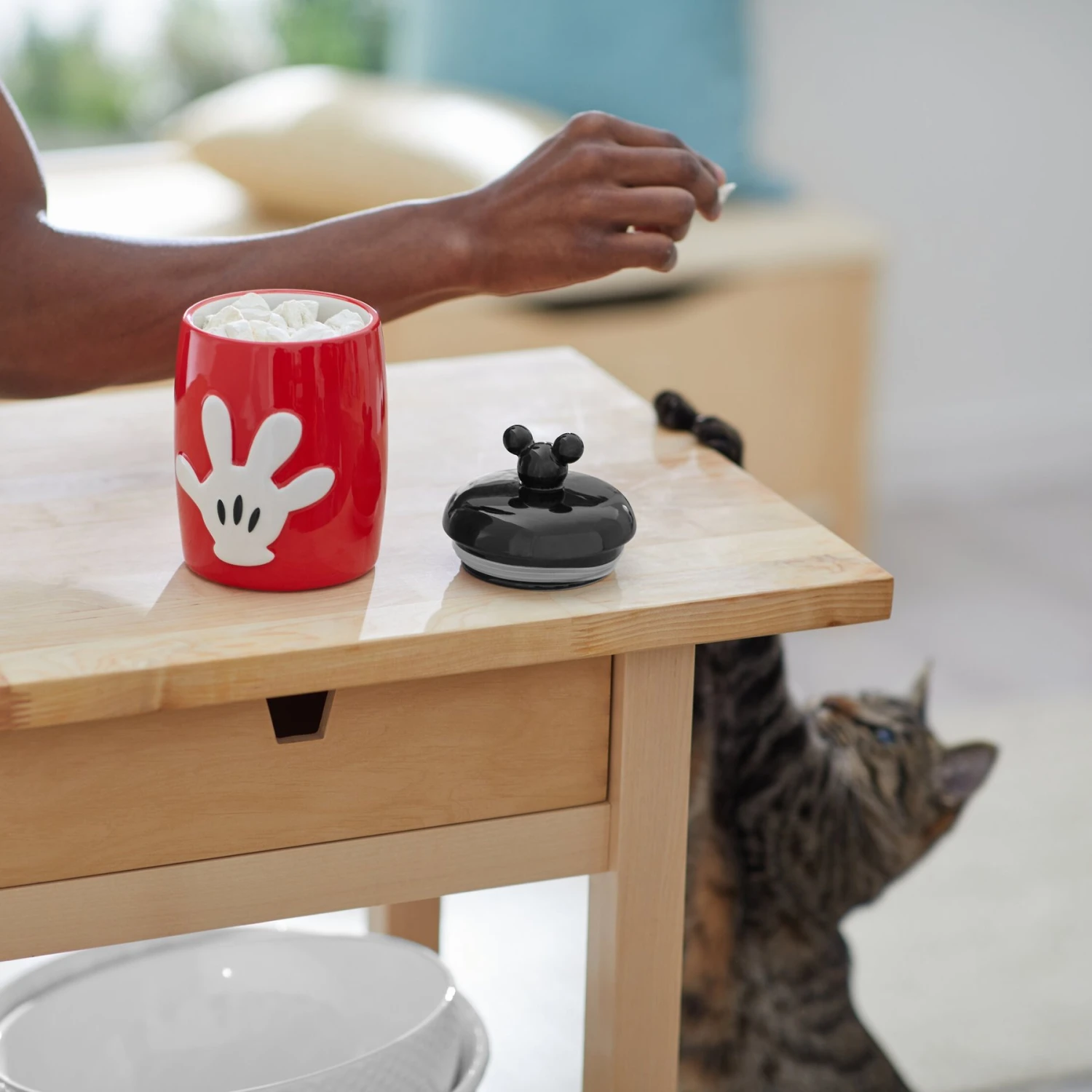 Disney Mickey Mouse Ceramic Dog & Cat Treat Jar 4 Disney Mickey Mouse Ceramic Dog & Cat Treat Jar - Image 4