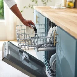 Disney Mickey Mouse Slow Feeder Dog & Cat Bowl -Disney 328615 PT6. AC SS1800 V1647282884